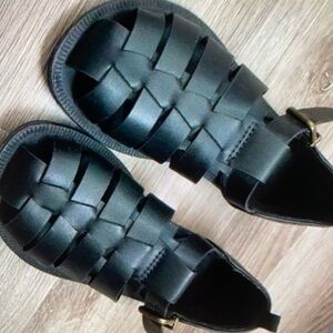 Adjustable ankle strap metal shoes
